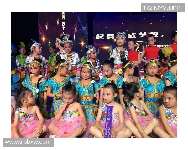 陈秀英的街舞人生:从热爱到梦想的深度对话与成长之路 陈秀英的街舞人生:从热爱到梦想的深度对话与成长之路