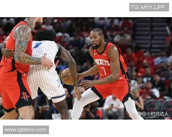 公牛队逆转火箭队的惊心动魄之战全场回顾与精彩瞬间分析
