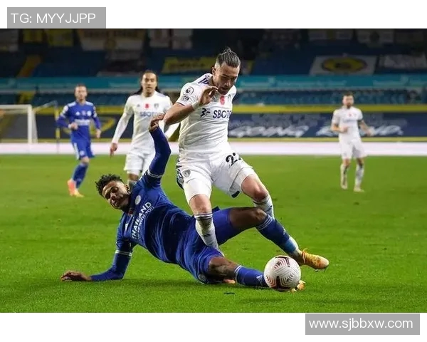 加的夫城与利兹联的激烈对决谁能在这场较量中脱颖而出