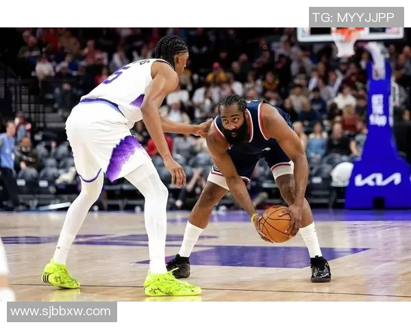 快船与爵士激战正酣腾讯直播全程带你领略精彩瞬间