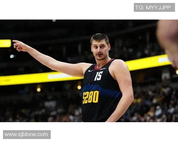 尼古拉约基奇：从天才篮球运动员到NBA历史传奇的成长之路